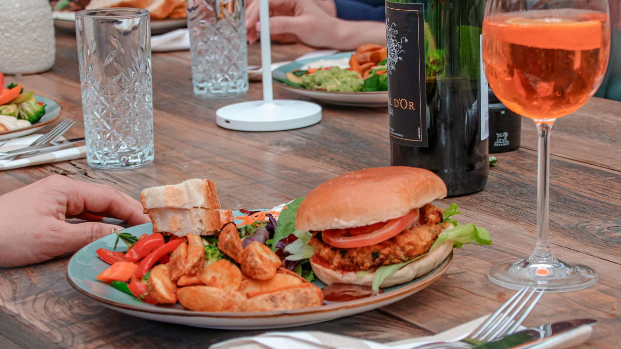 Burger Special für B2B BBQ Events im Movie Park