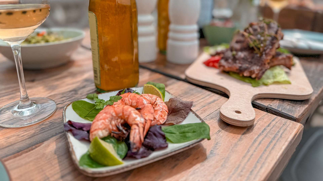 LA style catering for B2B BBQ at Movie Park