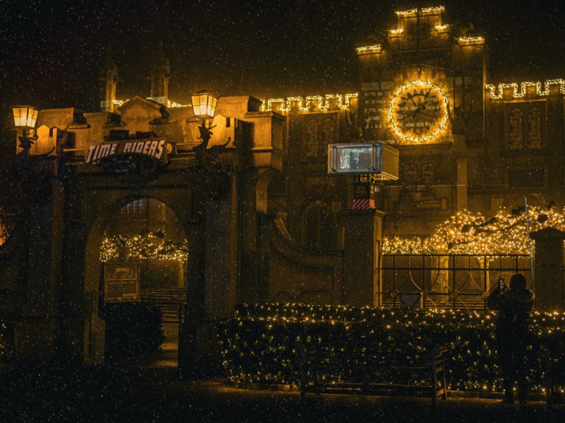 Themenbereiche - Rockefeller Plaza