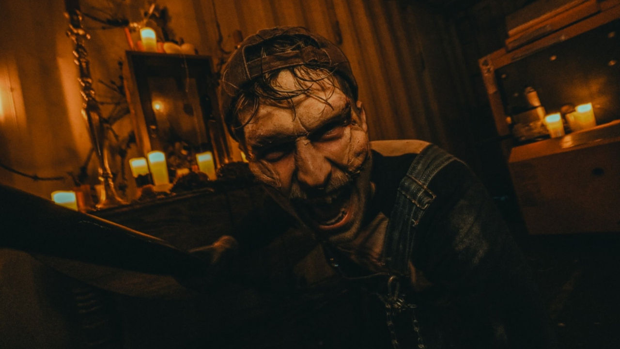 Blood Moon Trailer Park in Movie Park Germany